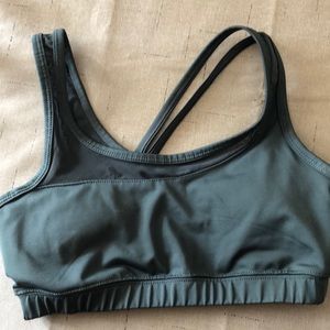 Oiselle sports bra
